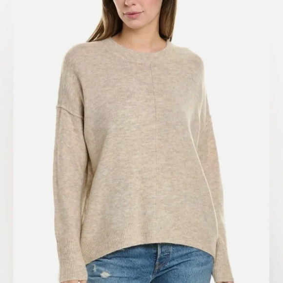 Vince Camuto soft snuggly tan and cream Cozy sweater. Size Lg. - Picture 1 of 11